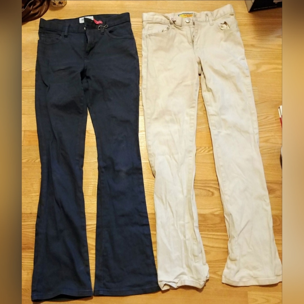 2 pair Paris Blues boot cut stretch jeans sz 3&5